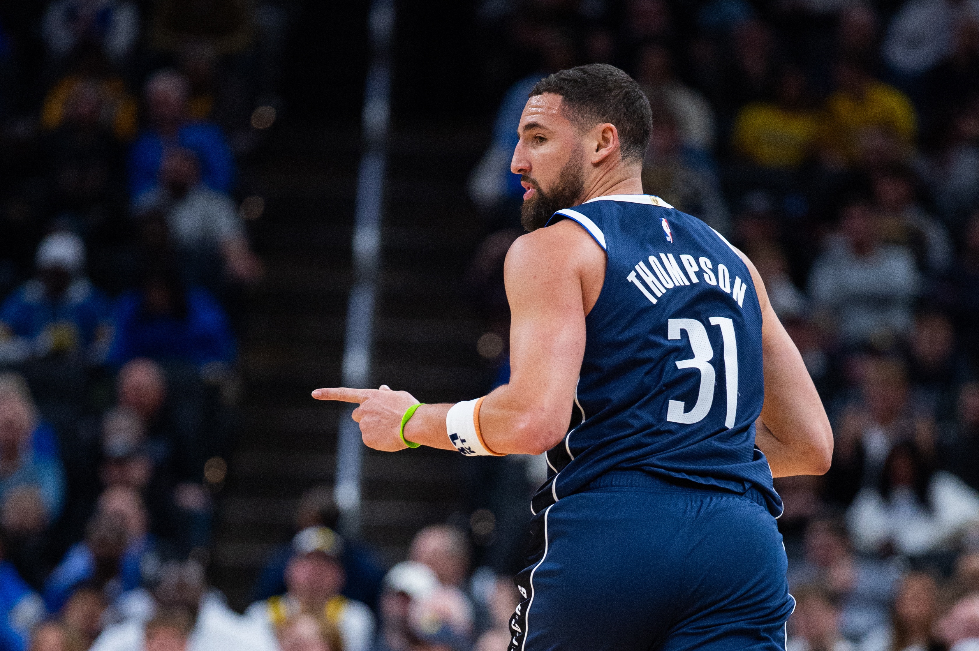 开云体育入口-独行侠客战黄蜂 克莱&amp;弗拉格小概率出战 马丁&amp;华盛顿大概率打